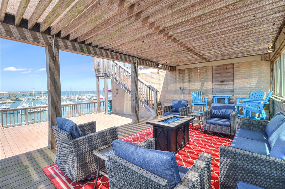 200 West Cotter Ave D-4 Port Aransas TX 78373