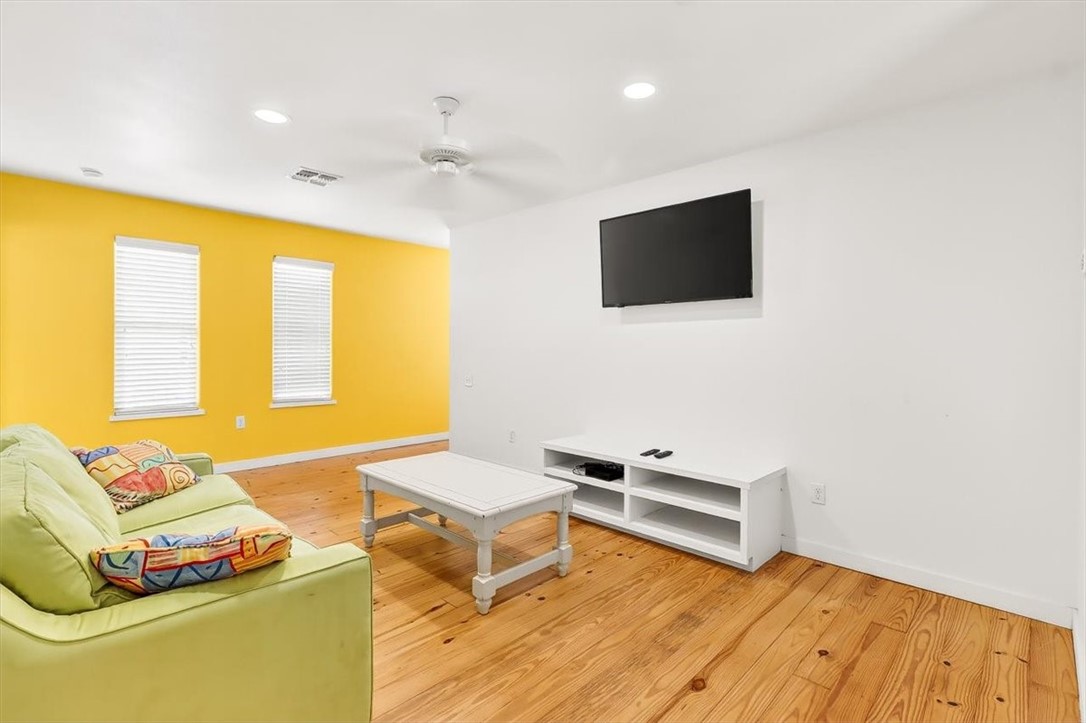 2525 S 11th Street 80 Port Aransas TX 78373