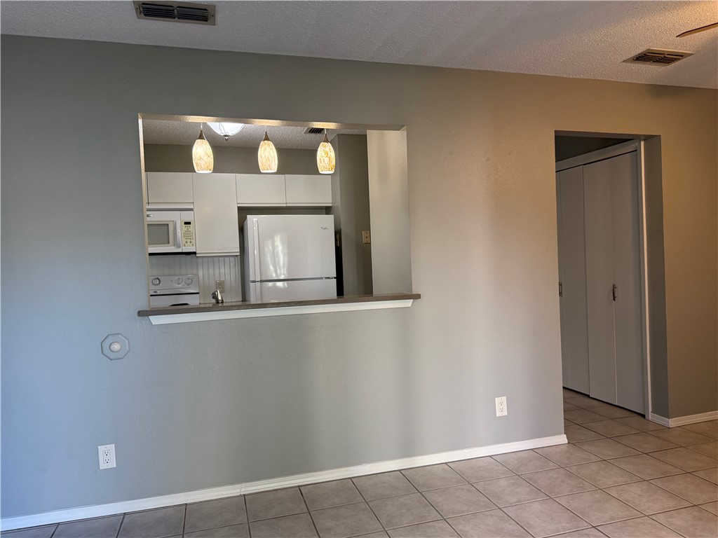 302 Saint Andrews St 101e Rockport TX 78382