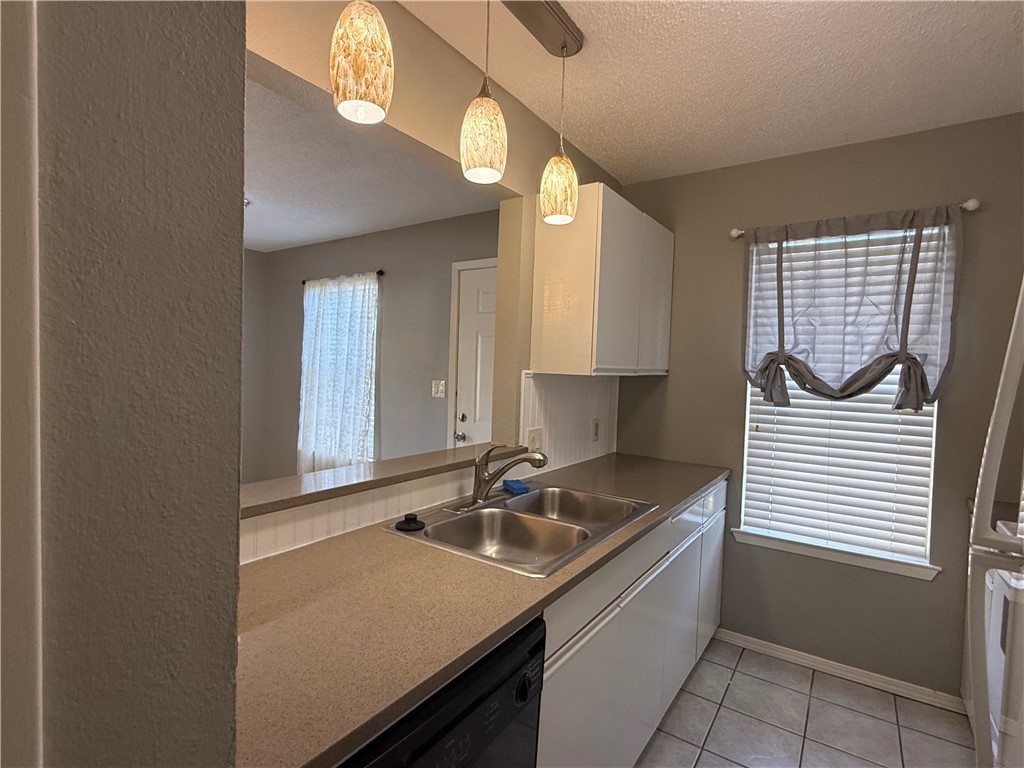 302 Saint Andrews St 101e Rockport TX 78382