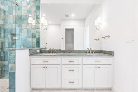 136 W Cotter Avenue 10 Port Aransas TX 78373