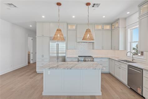 136 W Cotter Avenue 10 Port Aransas TX 78373