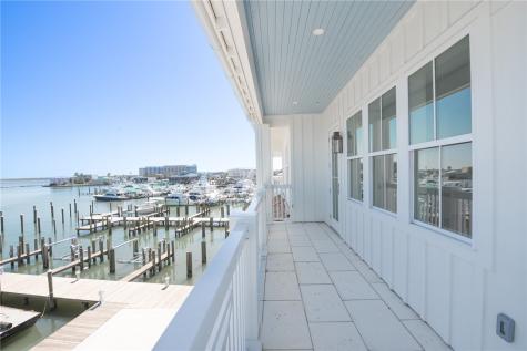 136 W Cotter Avenue 10 Port Aransas TX 78373
