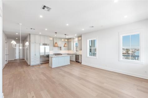 136 W Cotter Avenue 10 Port Aransas TX 78373