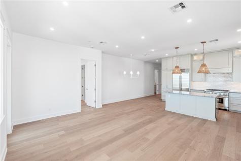 136 W Cotter Avenue 10 Port Aransas TX 78373