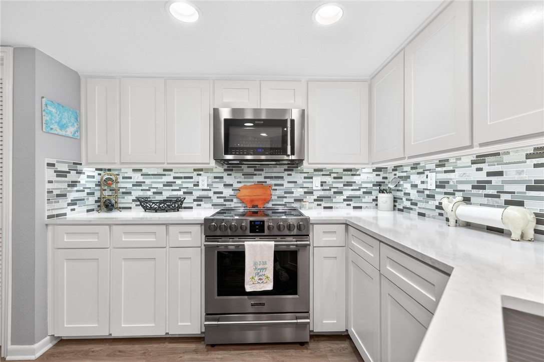 15002 Windward Drive 406 Corpus Christi TX 78418