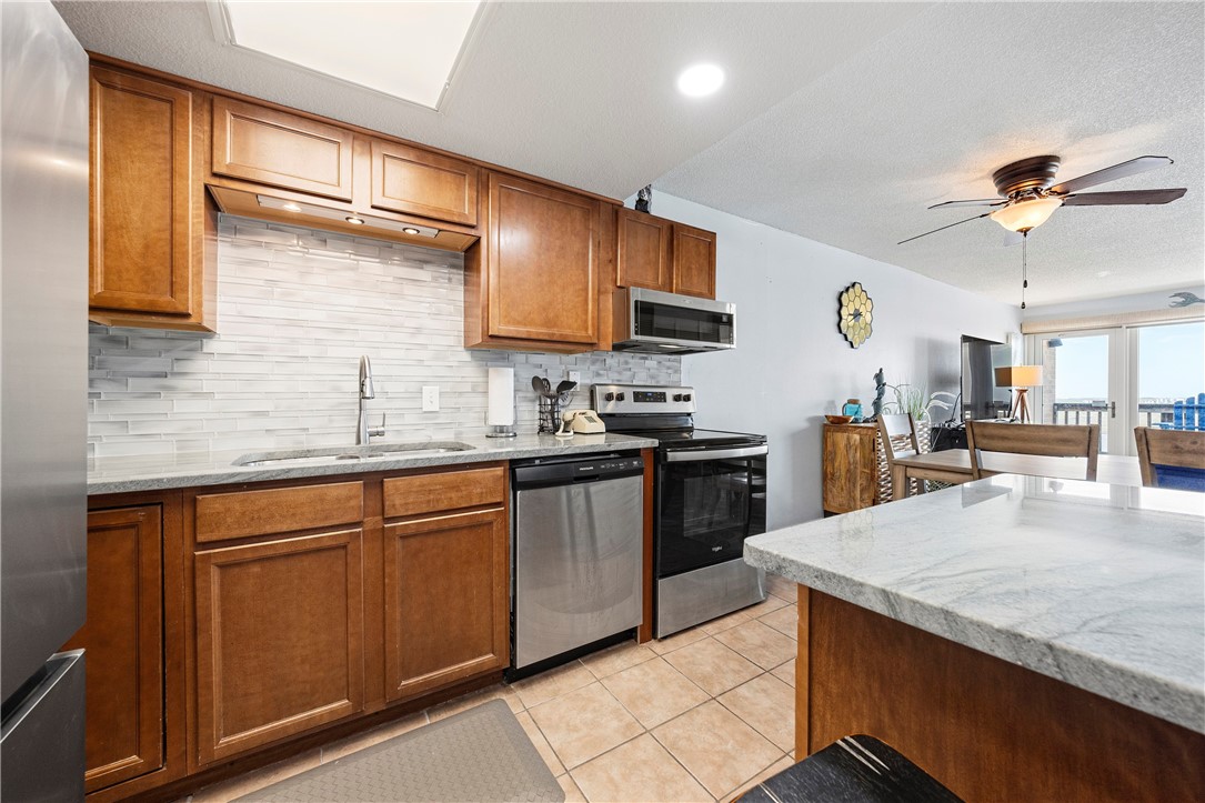14810 Windward Drive 603 Corpus Christi TX 78418