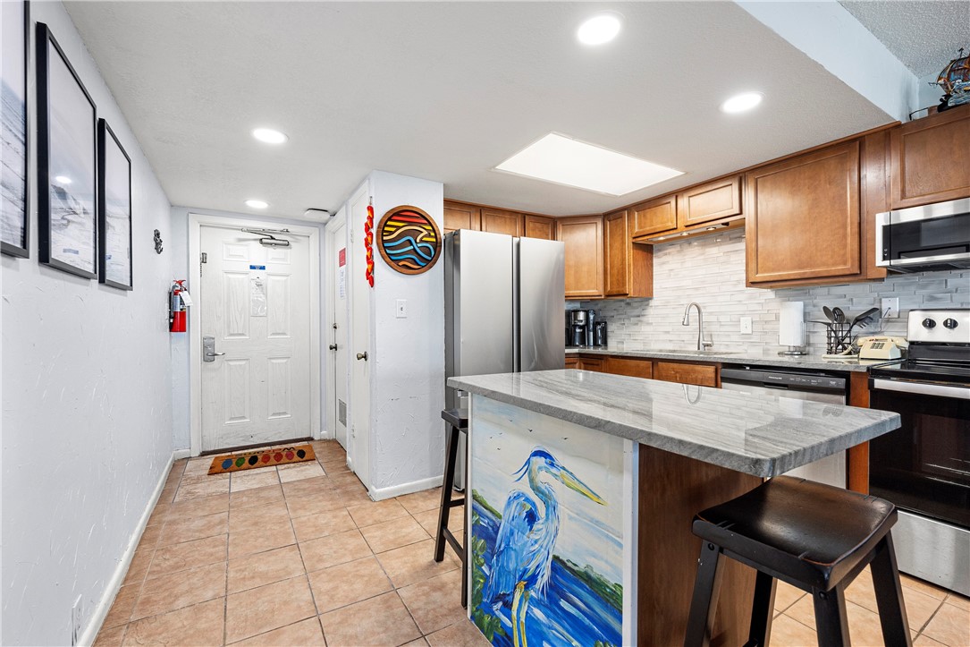 14810 Windward Drive 603 Corpus Christi TX 78418