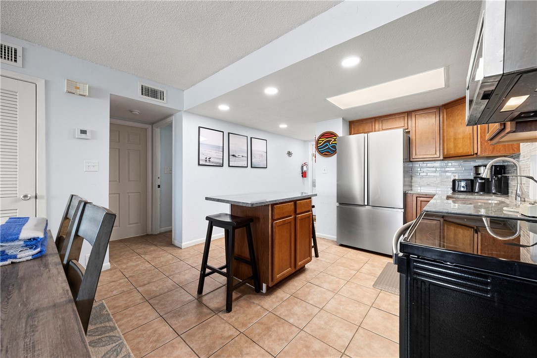 14810 Windward Drive 603 Corpus Christi TX 78418