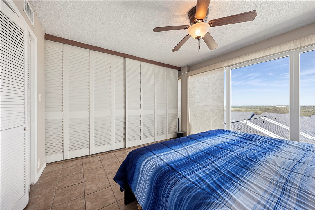 14810 Windward Drive 603 Corpus Christi TX 78418
