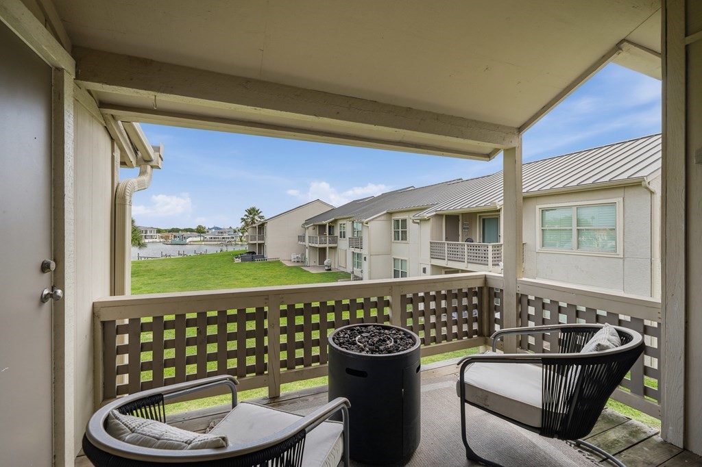 2412 Bayhouse Drive 2412 Rockport TX 78382