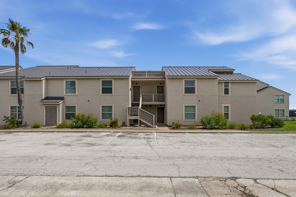 2412 Bayhouse Drive 2412 Rockport TX 78382