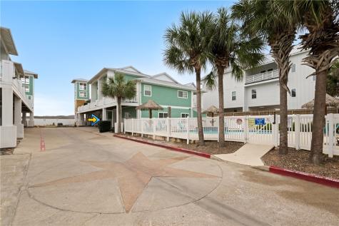 3021 S 11th Street 18 Port Aransas TX 78373