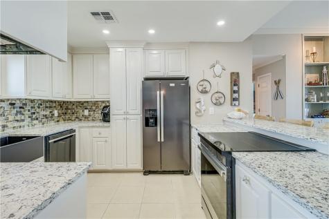 200 West Cotter Ave D-4 & C-3 Port Aransas TX 78373