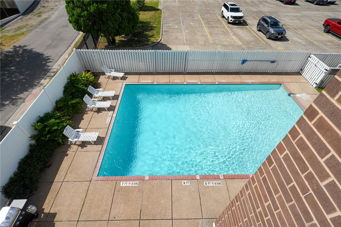 715 S Upper Broadway Street 302 Corpus Christi TX 78401