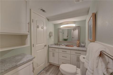 71 Nassau Drive 405 Rockport TX 78382