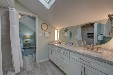 71 Nassau Drive 405 Rockport TX 78382
