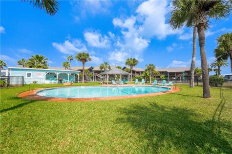 71 Nassau Drive 405 Rockport TX 78382