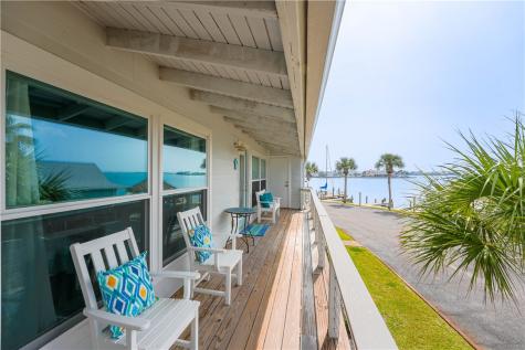 71 Nassau Drive 405 Rockport TX 78382
