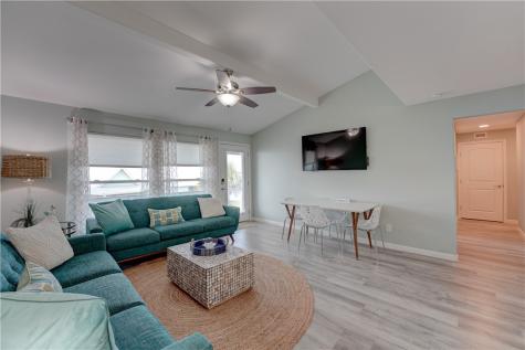71 Nassau Drive 405 Rockport TX 78382