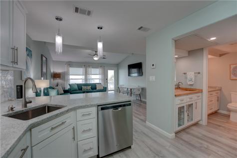71 Nassau Drive 405 Rockport TX 78382