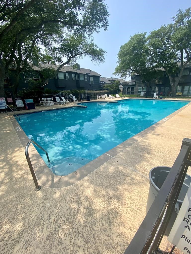 210 Oak Bay Street Rockport TX 78382