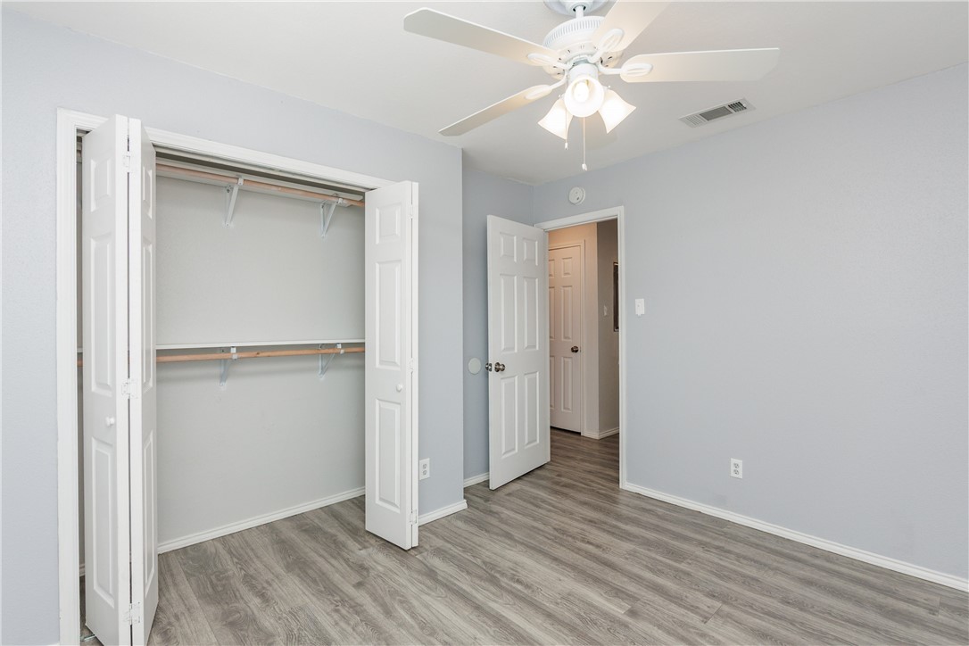 6702 Everhart R104 Corpus Christi TX 78413