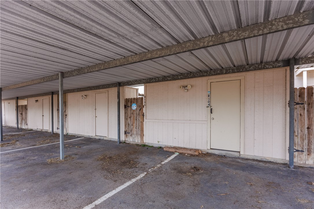 6702 Everhart R104 Corpus Christi TX 78413