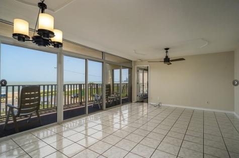 4242 Gulfbreeze Boulevard 206 Corpus Christi TX 78402