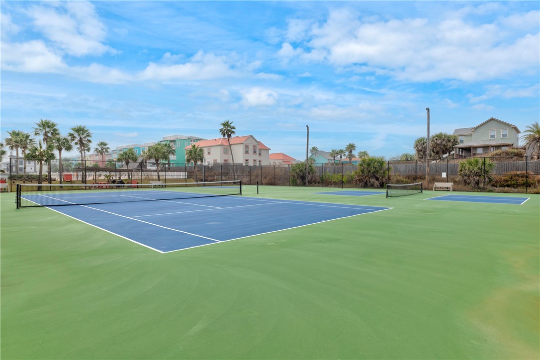 700 Island Retreat Court 109 Port Aransas TX 78373