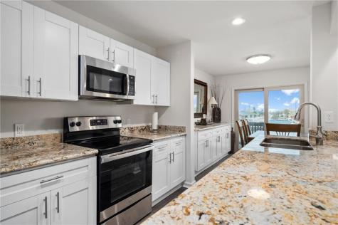 620 S Fulton Beach 203 Rockport TX 78382