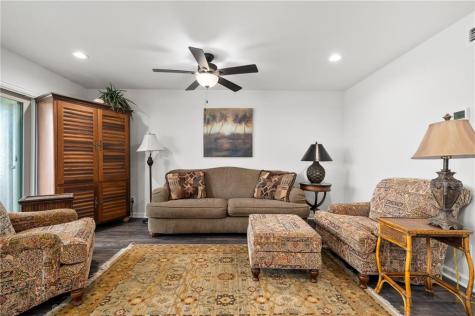 620 S Fulton Beach 203 Rockport TX 78382