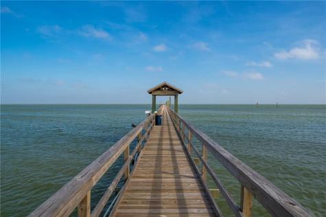 620 S Fulton Beach 203 Rockport TX 78382