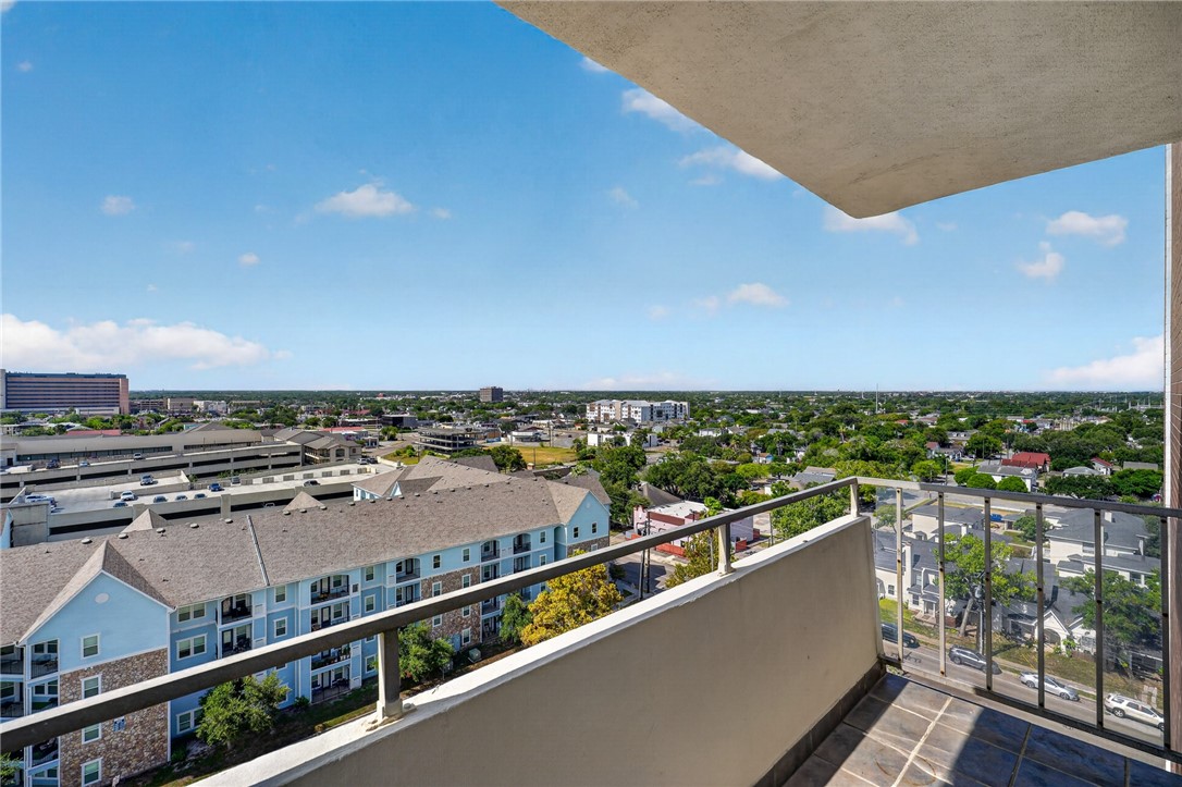 715 S Upper Broadway Street 1203 Corpus Christi TX 78401