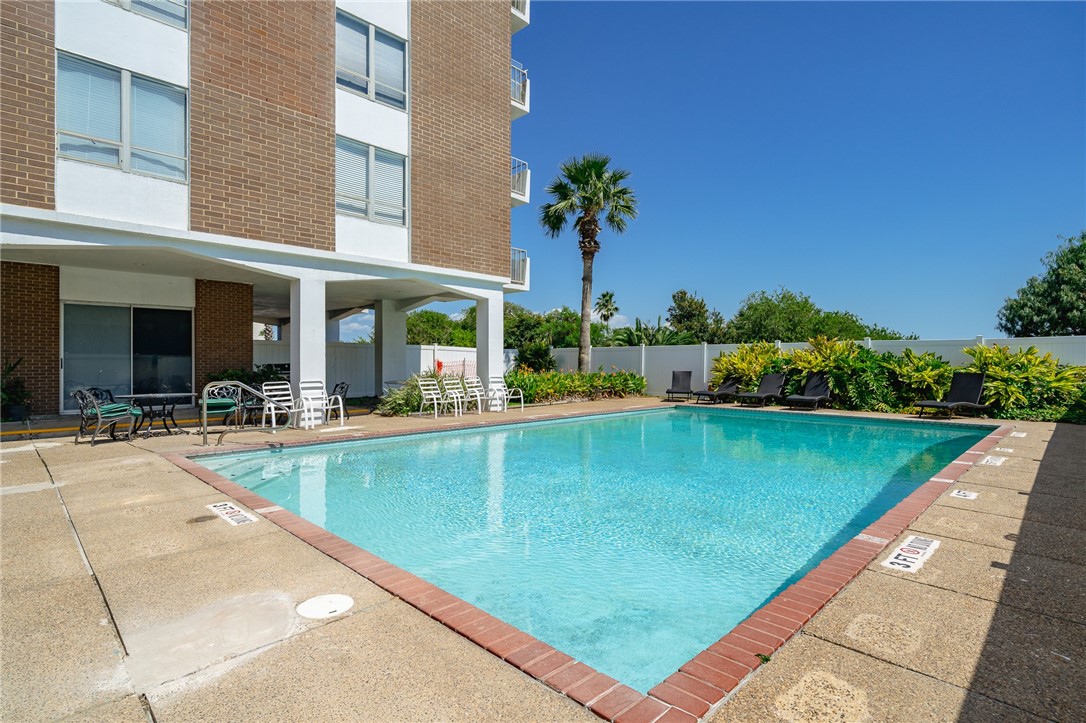 715 S Upper Broadway Street 1203 Corpus Christi TX 78401