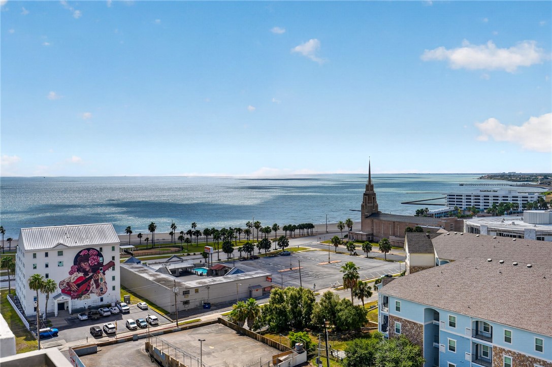 715 S Upper Broadway Street 1203 Corpus Christi TX 78401