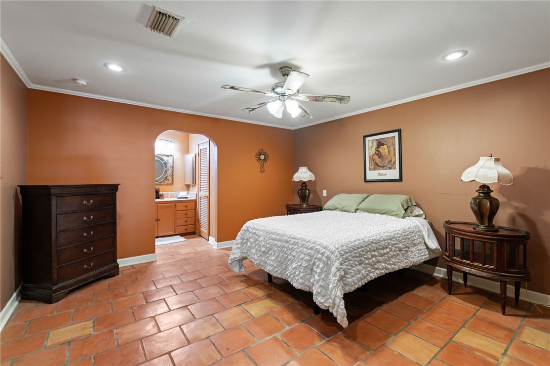 45 Rock Creek Drive Corpus Christi TX 78412