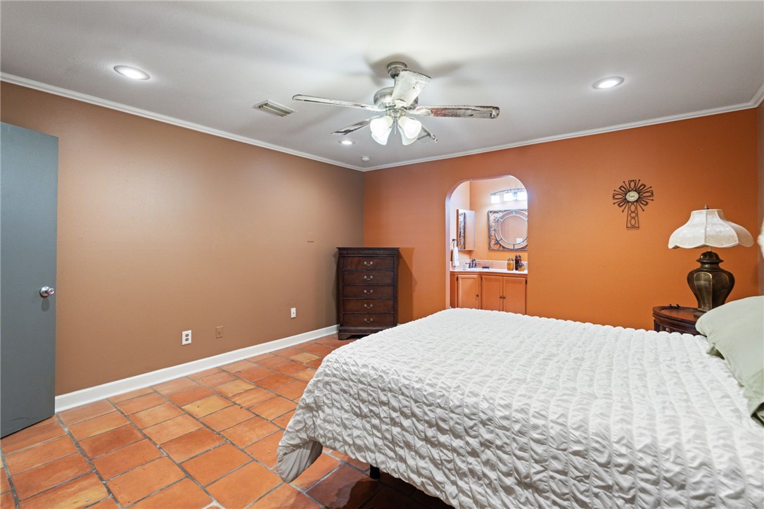 45 Rock Creek Drive Corpus Christi TX 78412