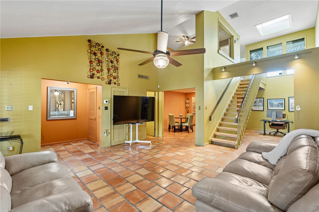 45 Rock Creek Drive Corpus Christi TX 78412
