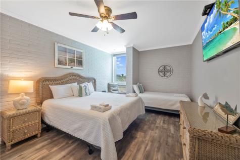 631 Channel View Drive 108 Port Aransas TX 78373