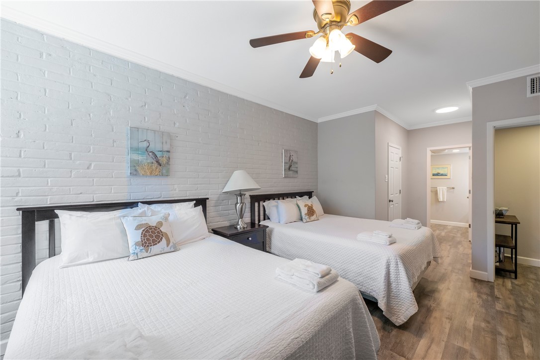 631 Channel View Drive 108 Port Aransas TX 78373
