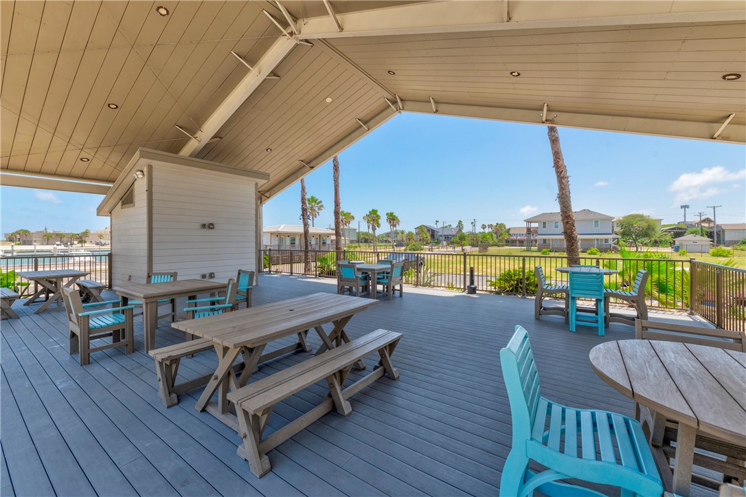 631 Channel View Drive 108 Port Aransas TX 78373