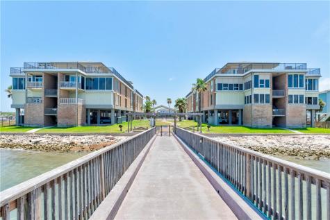 631 Channel View Drive 108 Port Aransas TX 78373