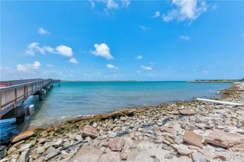 631 Channel View Drive 108 Port Aransas TX 78373