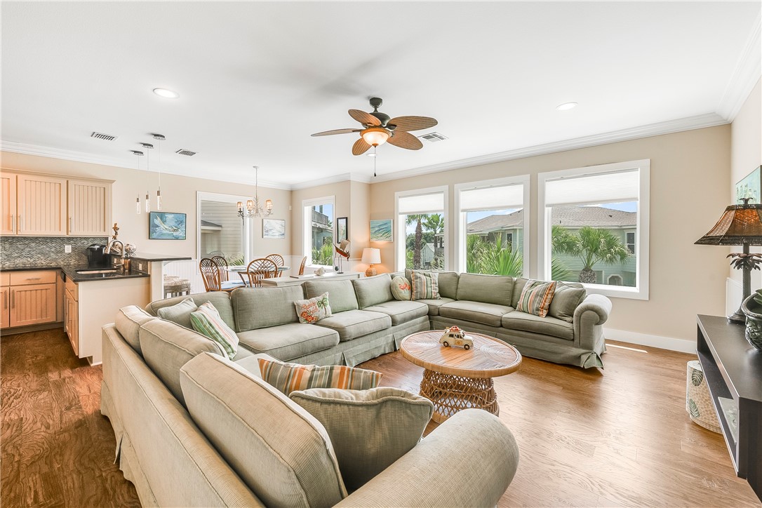 247 W Roberts Avenue 8 Port Aransas TX 78373