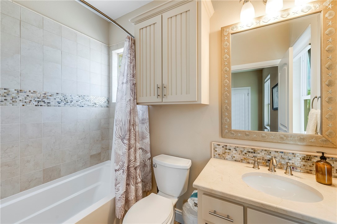 247 W Roberts Avenue 8 Port Aransas TX 78373