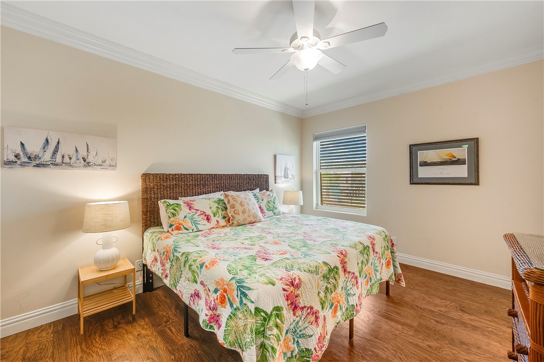 247 W Roberts Avenue 8 Port Aransas TX 78373
