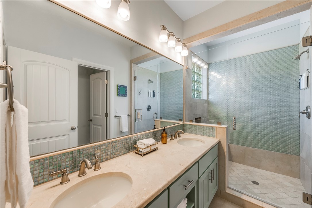 247 W Roberts Avenue 8 Port Aransas TX 78373