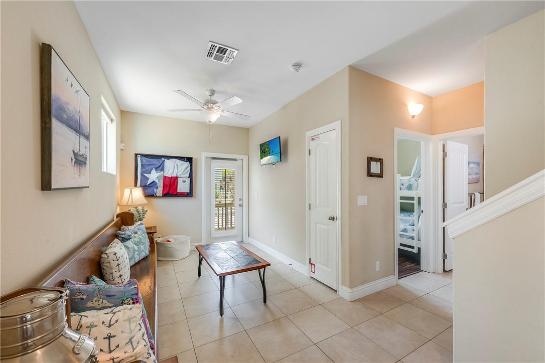 247 W Roberts Avenue 8 Port Aransas TX 78373