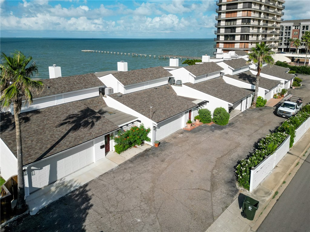 4454 Ocean Drive 4 Corpus Christi TX 78412